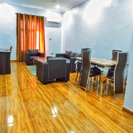 Wetland Hotel Ughelli Экстерьер фото