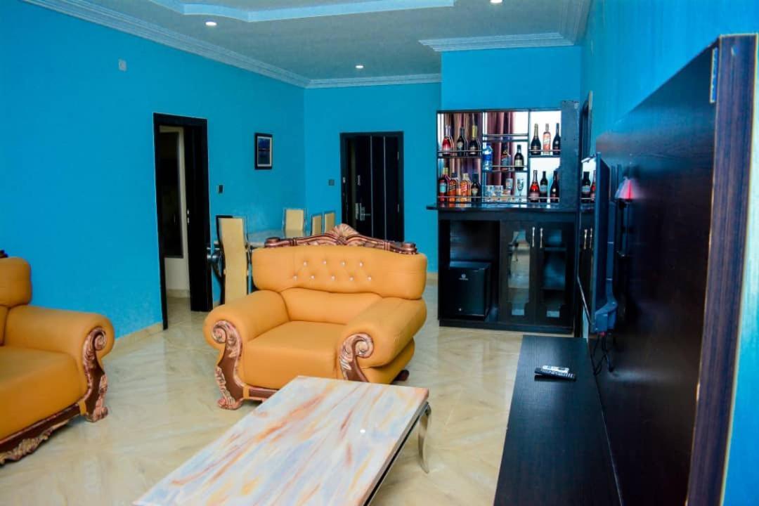 Wetland Hotel Ughelli Экстерьер фото