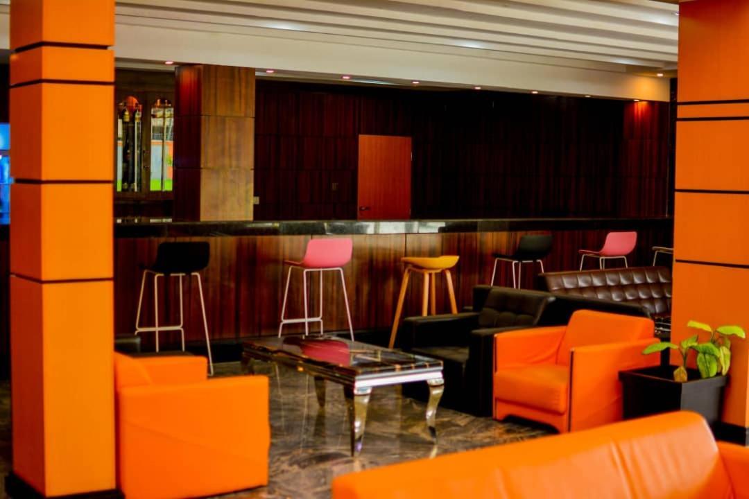 Wetland Hotel Ughelli Экстерьер фото